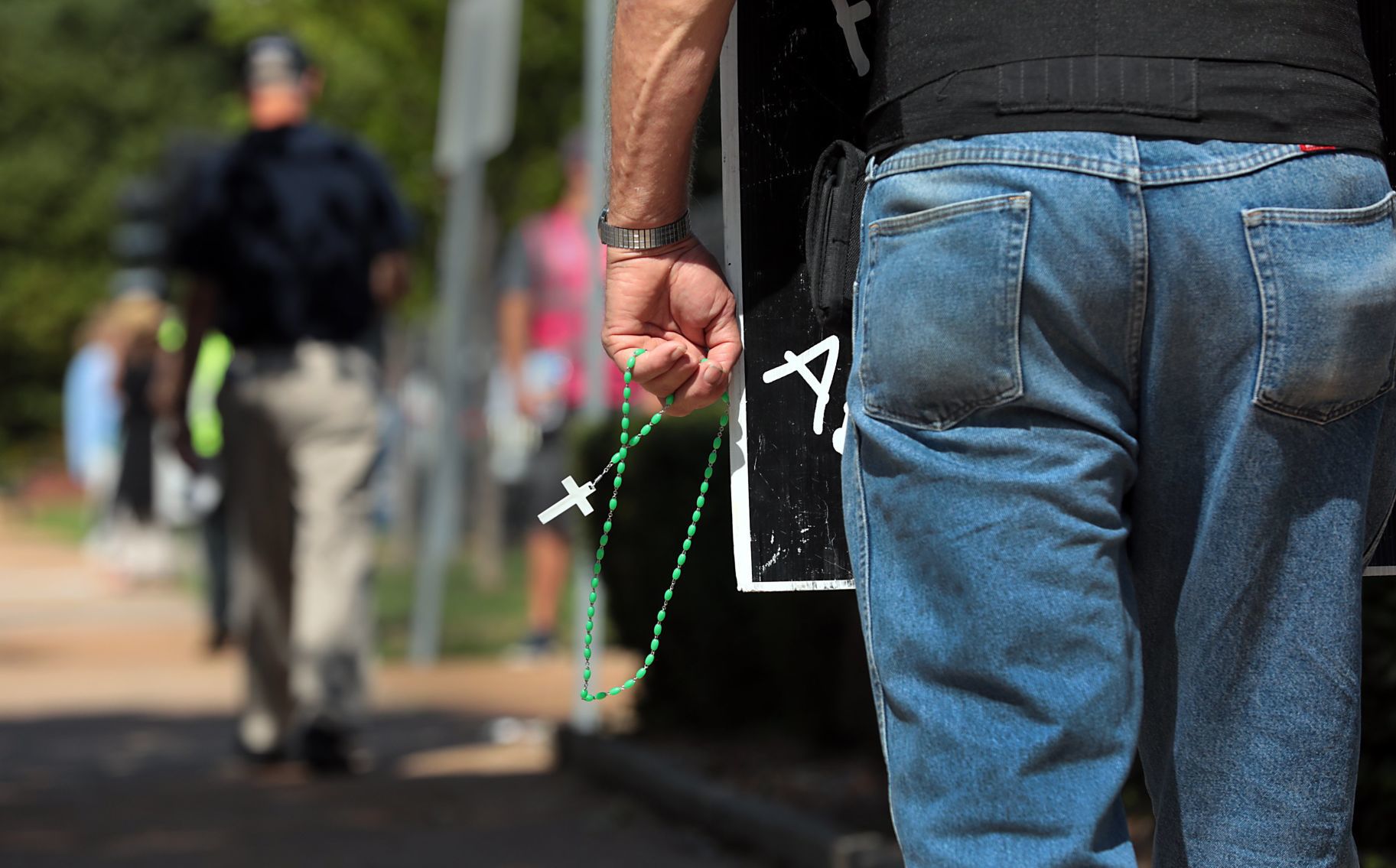 Abortion ban after 8 weeks blocked by federal judge